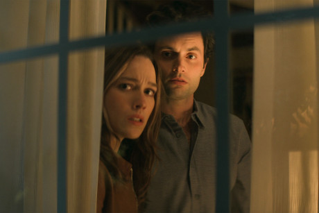 You Season 3 Binge Recap Joe Tries To Survive His Unhappily Ew